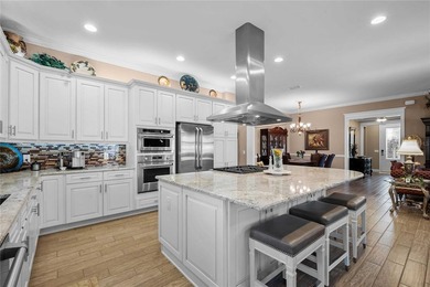 Welcome home to luxury and ultimate flexibility in the community - photo 7