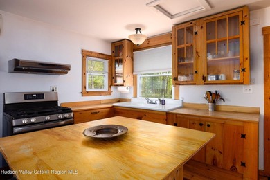 Rare investment opportunity in Woodstock: a collection of five - photo 22
