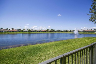 Beautifully upgraded 3BR/2.5BA two-story townhouse built in 2019 - photo 4