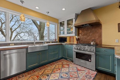 Incredible Arts and Crafts style home masterfully constructed in - photo 45