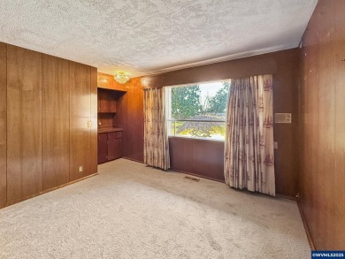 Accepted Offer with Contingencies. Seller is open to creative