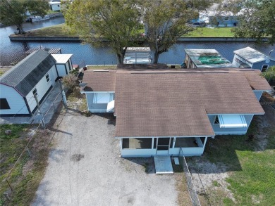 Lake Home For Sale in Okeechobee, Florida