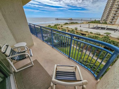 LUXURY ON A LOW FLOOR! This residence was completely remodeled - photo 3