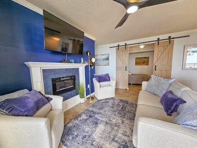 LUXURY ON A LOW FLOOR! This residence was completely remodeled - photo 6