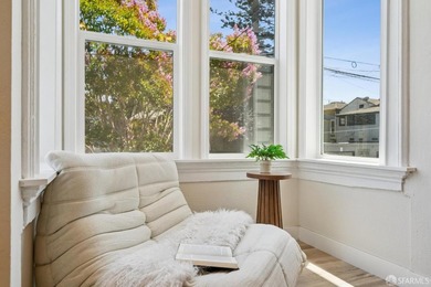Rare opportunity to own a fully remodeled, fully vacant duplex - photo 11