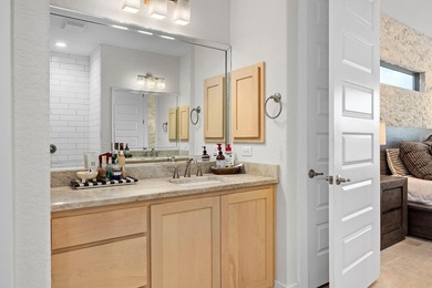 This charming garden home is light, bright and open. Beautiful - photo 12