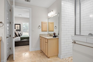 This charming garden home is light, bright and open. Beautiful - photo 13