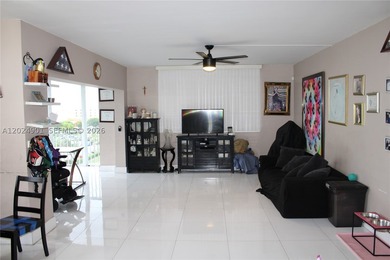 Come view this spacious 2 bedroom 2 bathroom corner unit condo - photo 5