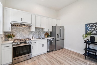 Rare opportunity to own a fully remodeled, fully vacant duplex - photo 15
