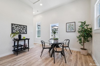 Rare opportunity to own a fully remodeled, fully vacant duplex - photo 17