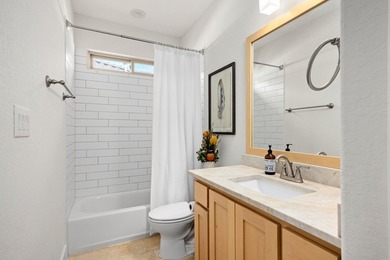 This charming garden home is light, bright and open. Beautiful - photo 18