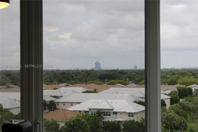 Come view this spacious 2 bedroom 2 bathroom corner unit condo - photo 8
