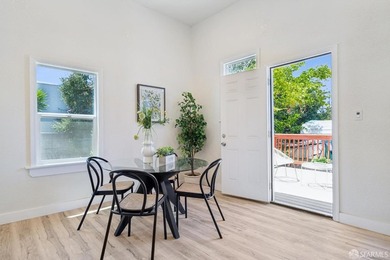 Rare opportunity to own a fully remodeled, fully vacant duplex - photo 18