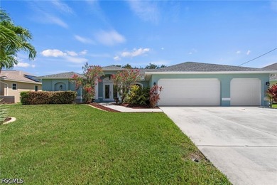 Welcome home to this beautiful turnkey 4-bedroom, 2-bath home - photo 2