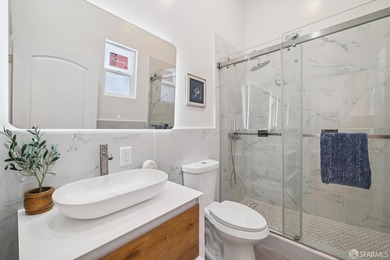 Rare opportunity to own a fully remodeled, fully vacant duplex - photo 22