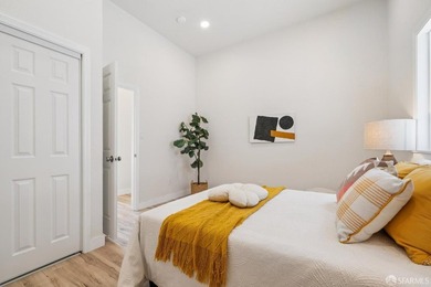 Rare opportunity to own a fully remodeled, fully vacant duplex - photo 26