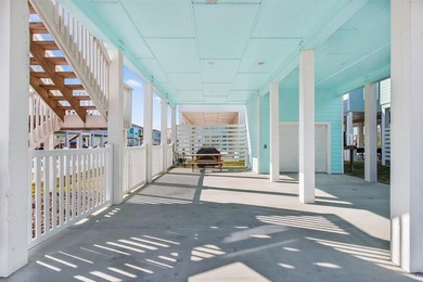Coastal charm meets investment opportunity in this 3-bedroom - photo 27