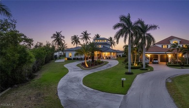 Stunning waterfront estate set on 2.24 acres in the heart of - photo 2