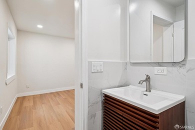 Rare opportunity to own a fully remodeled, fully vacant duplex - photo 43