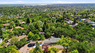 PRIME LOCATION, Comprehensively Rebuilt, this comfortable - photo 45
