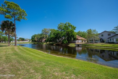 Move-in ready and beautifully updated, this 2-bedroom, 2-bath - photo 10