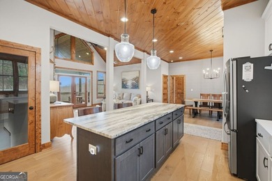 3 bedroom, 3.5 bathroom home with 3,362 square feet featuring - photo 6