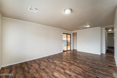 Charming 2-Bedroom, 1- Bathroom home in the heart of Glendale