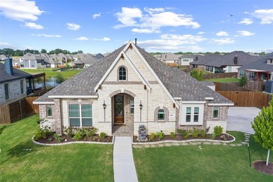 (private lake, pond, coastal) Home For Sale in Mansfield Texas