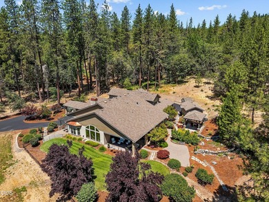 An extraordinary private estate where timeless elegance meets - photo 4