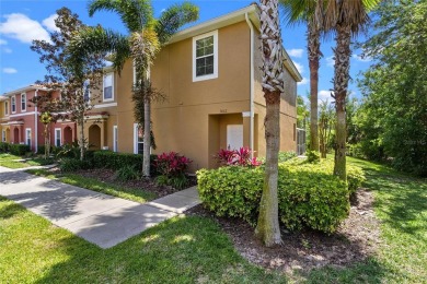 Lake Townhome/Townhouse For Sale in Kissimmee, Florida