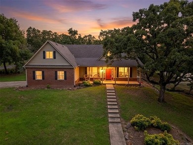 MOVE IN READY HOME NEAR FORT GIBSON LAKE- WHITEHORN COVE AREA - photo 1