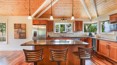 Escape to paradise in this stunning 5-bedroom, 4.5-bathroom - photo 10