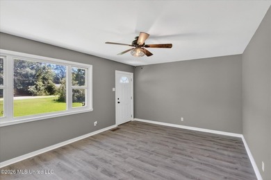 Welcome to Bayou View! This beautifully updated 3-bedroom - photo 19