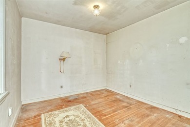 Opportunity knocks in one of Irondequoit's most unique bay and - photo 20