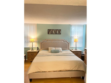 Bright and spacious, ground-floor corner unit, offering comfort - photo 21
