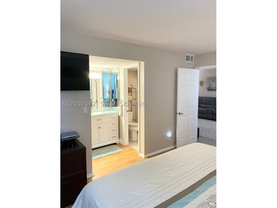 Bright and spacious, ground-floor corner unit, offering comfort - photo 22
