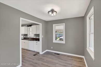 Welcome to Bayou View! This beautifully updated 3-bedroom - photo 22
