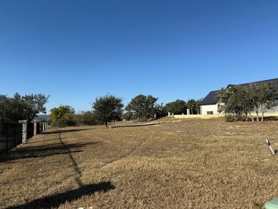 Stunning single-family lot with mature trees and a prime - photo 5