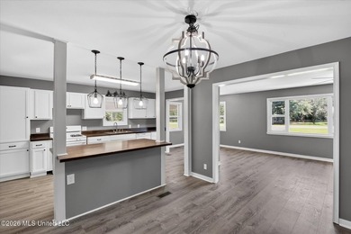 Welcome to Bayou View! This beautifully updated 3-bedroom - photo 29