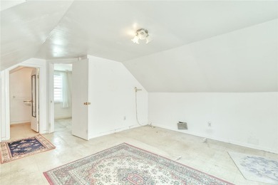 Opportunity knocks in one of Irondequoit's most unique bay and - photo 34
