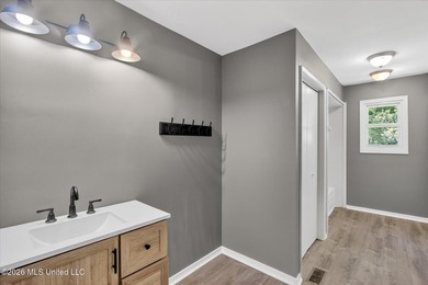 Welcome to Bayou View! This beautifully updated 3-bedroom - photo 36