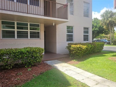 Bright and spacious, ground-floor corner unit, offering comfort - photo 37