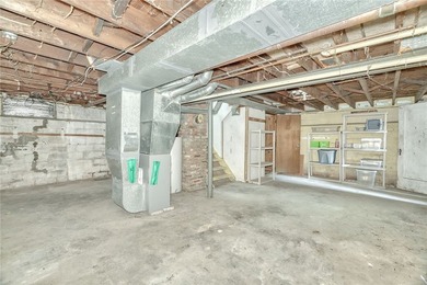 Opportunity knocks in one of Irondequoit's most unique bay and - photo 41