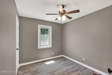 Welcome to Bayou View! This beautifully updated 3-bedroom - photo 41