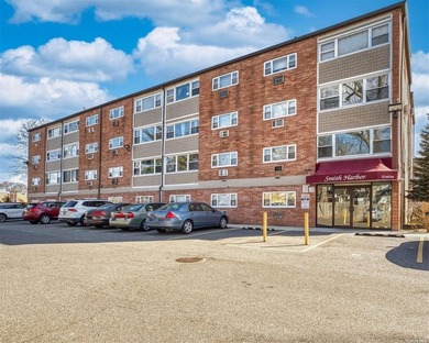 Beautifully updated co-op style apartment with fantastic - photo 1