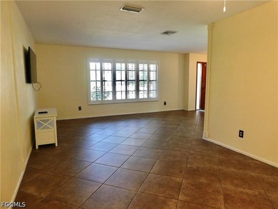Imagine sitting by the pool of your 3-bedroom home, enjoying the - photo 4