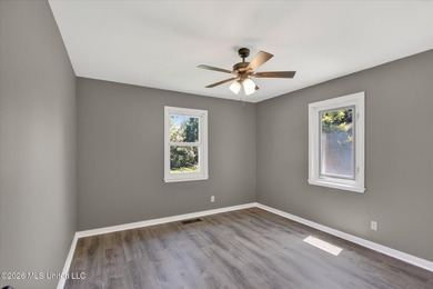 Welcome to Bayou View! This beautifully updated 3-bedroom - photo 44