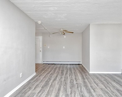Beautifully updated co-op style apartment with fantastic - photo 6