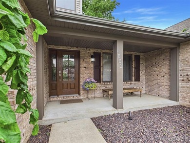 Quality construction, space, and gorgeous views all wrapped in - photo 6
