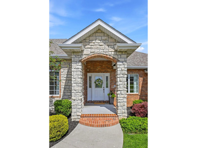 Beautiful all-brick walkout basement home situated on the 7th - photo 4